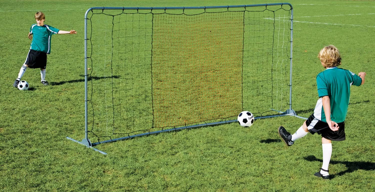 Franklin STEEL SOCCER REBOUNDER WITH GROUND STAKES - 12' X 6' - Image 3